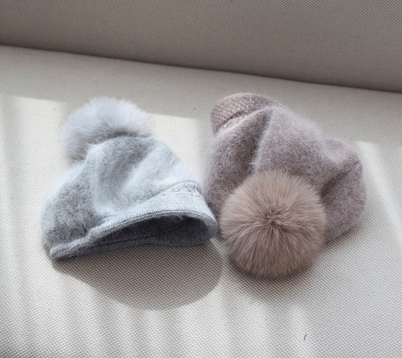 Autumn And Winter Fox Fur Ball Hat Fashion Bead Rabbit Fur Knitted Peaked Cap Women