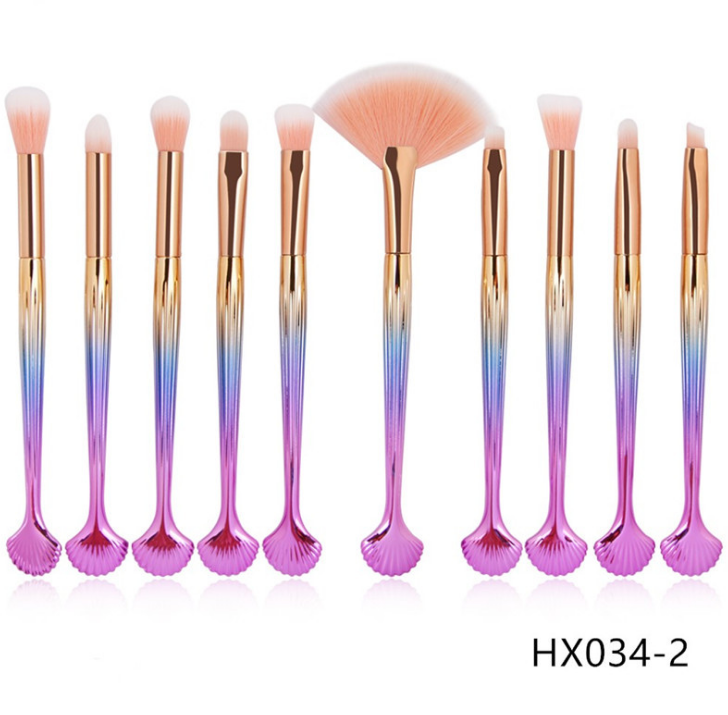 The Shell Makeup Brush Set - Purple bristles