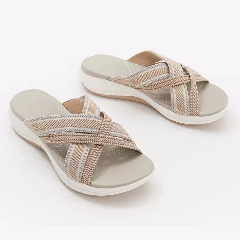 Cross Casual Sandals And Slippers Platform Beach Slippers