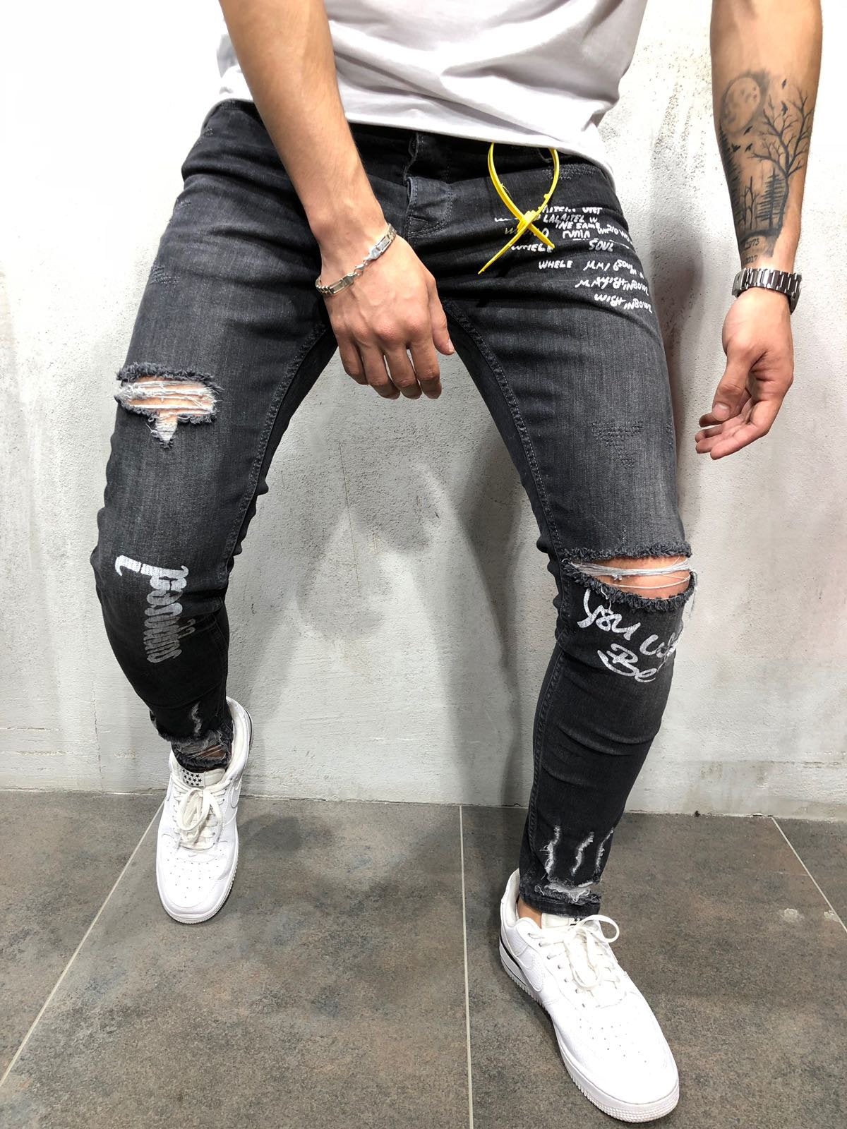 Broken hole printed English letter pants