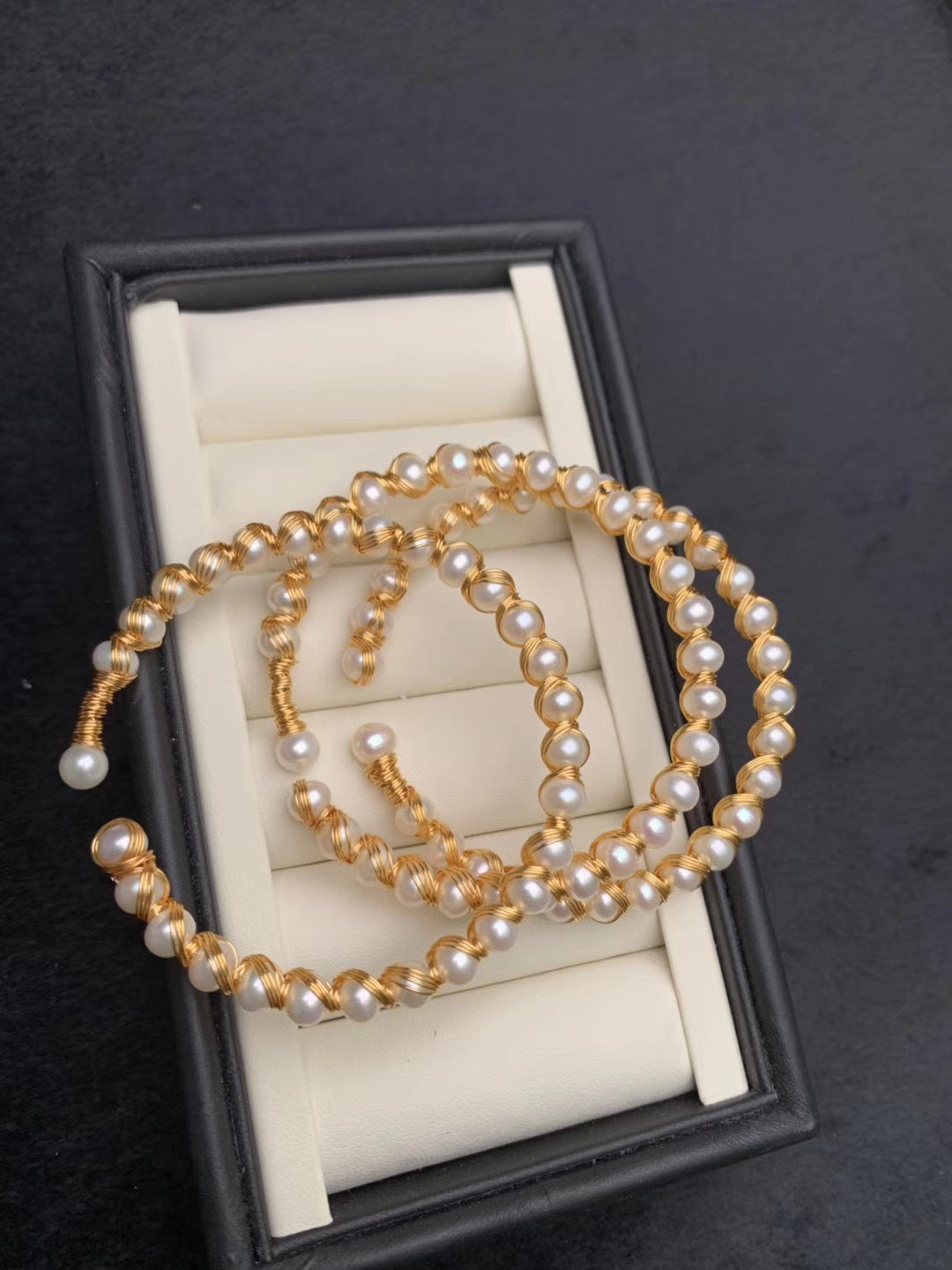 Pearl bracelet bracelet