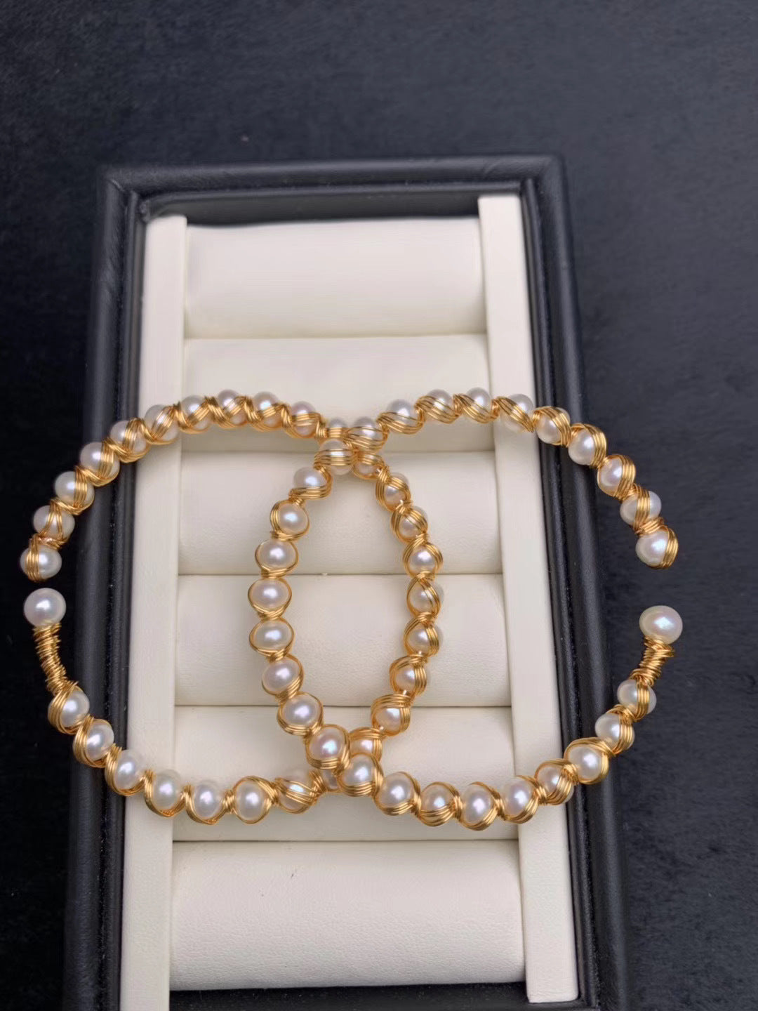 Pearl bracelet bracelet