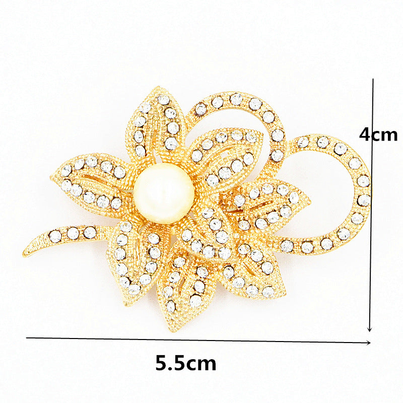 Fashion Crystal Pearl Bow Ladies Brooch Apparel