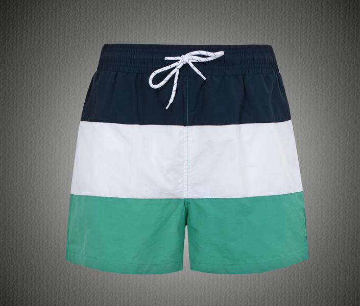 Color matching casual shorts